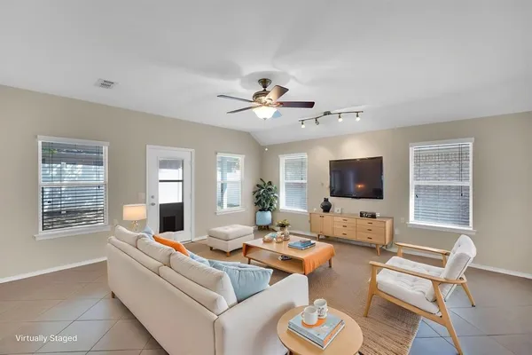 $299,999 | 110 Enchanted Court, Red Oak, TX 75154