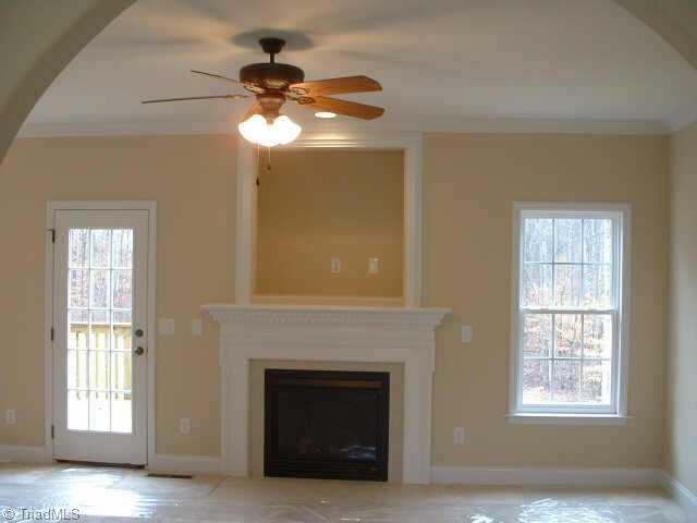 28 Hanes Ridge Lexington, NC 27295 - Photo 2 of 7 Other.