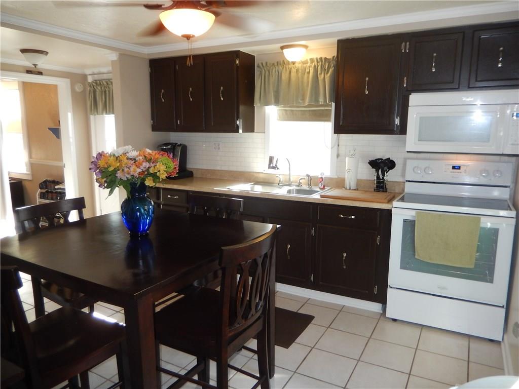 333 Bridgeport Road Mount Pleasant, PA 15666 - Photo 6 of 20 Enjoy preparing your favorite meals in this updated kitchen