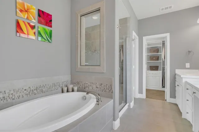 $585,000 | 1920 Crescent Street, Fort Worth, TX 76008