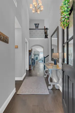 $585,000 | 1920 Crescent Street, Fort Worth, TX 76008