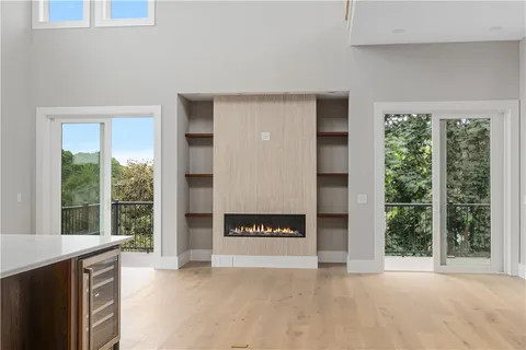 $1,395,000 | 43 12th Street, Unit A, Providence, RI 02906