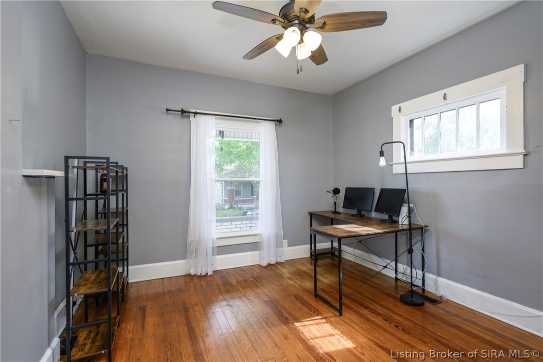 247 Clay Street New Albany, IN 47150 - Photo 21 of 37