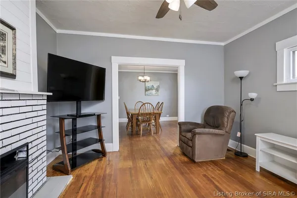 $240,000 | 247 Clay Street, New Albany, IN 47150