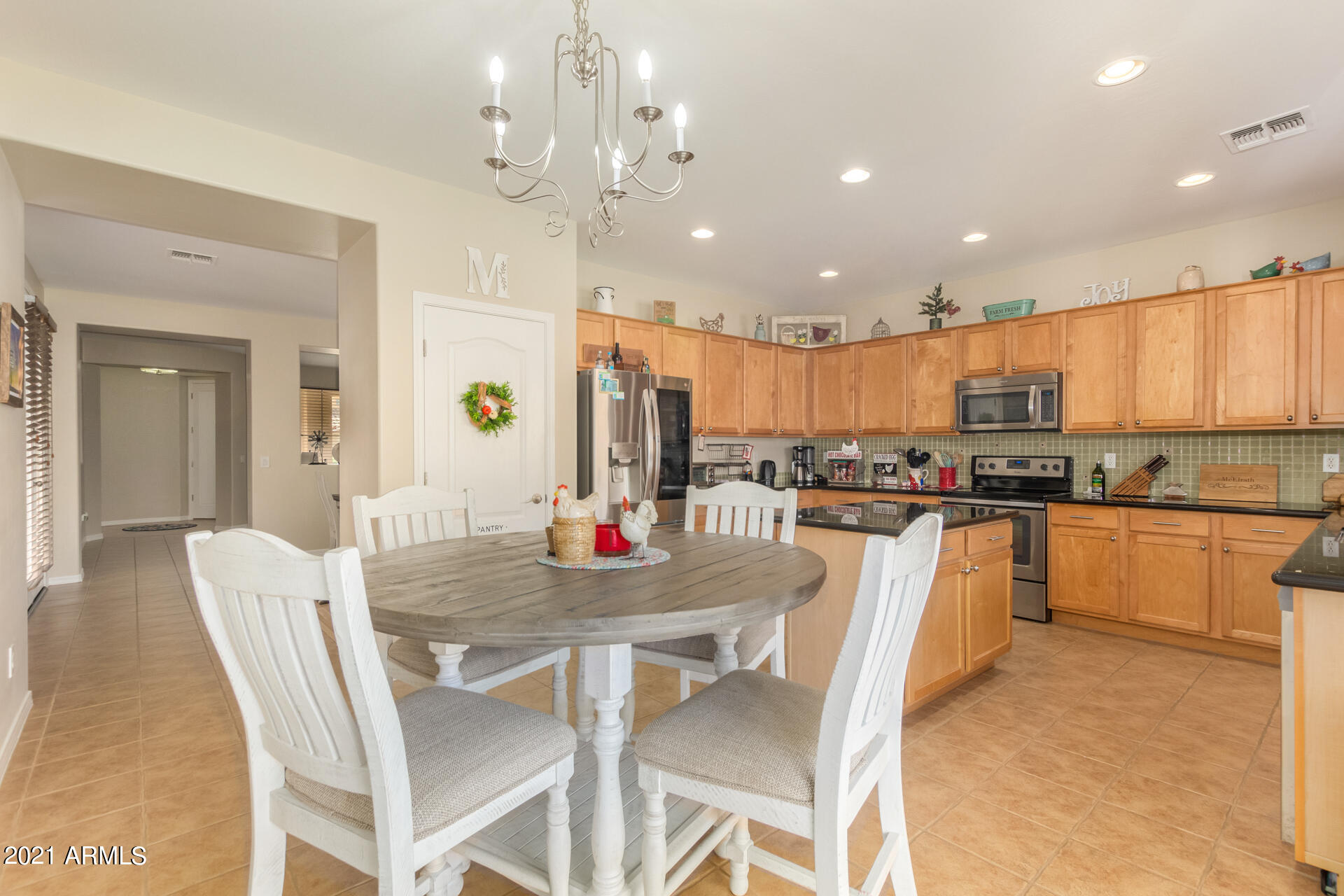 15162 West Redfield Road Surprise, AZ 85379 - Photo 14 of 38 13-Redfield