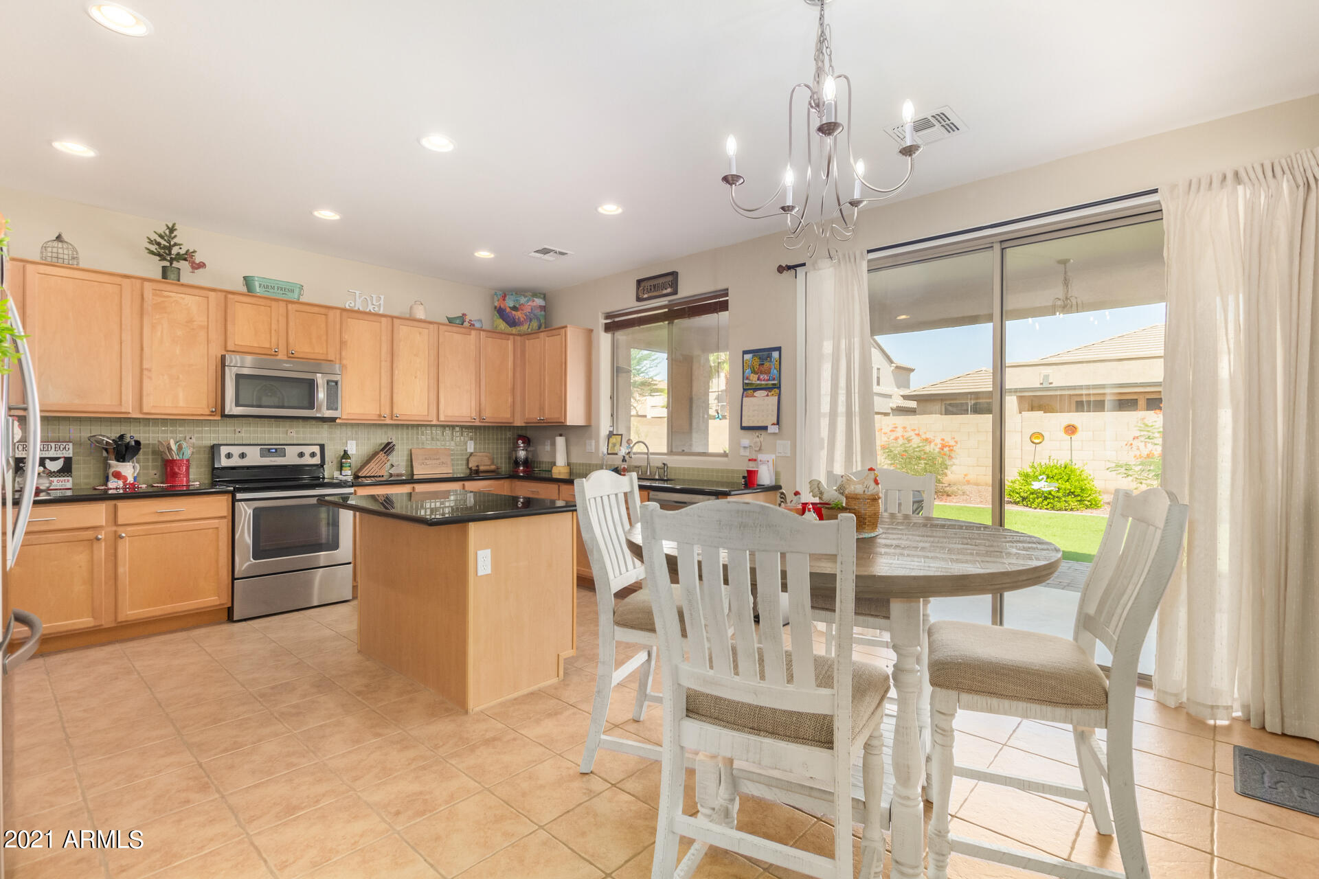 15162 West Redfield Road Surprise, AZ 85379 - Photo 15 of 38 14-Redfield