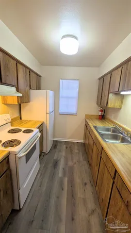 $950 | 6288 Hamilton Bridge Road, Unit 204, Milton, FL 32570