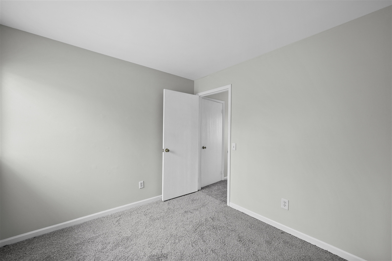 2245 South Commerce Road Walled Lake, MI 48390 - Photo 19 of 24