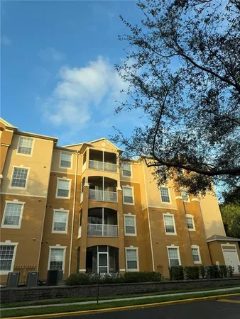$2,000 | 2484 San Tecla Street, Unit 402, Orlando, FL 32835
