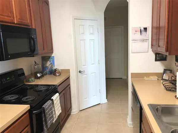 $2,000 | 2484 San Tecla Street, Unit 402, Orlando, FL 32835