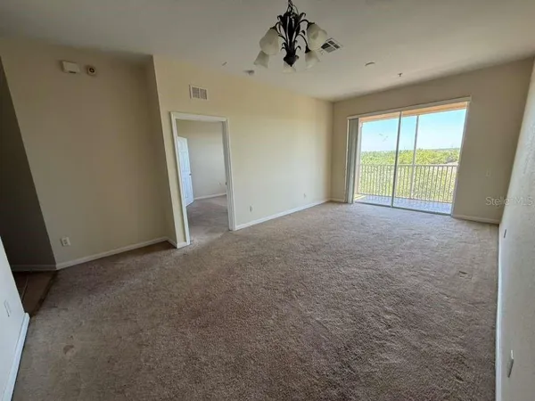 $2,000 | 2484 San Tecla Street, Unit 402, Orlando, FL 32835