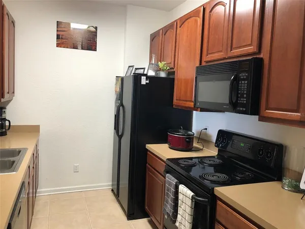 $2,000 | 2484 San Tecla Street, Unit 402, Orlando, FL 32835
