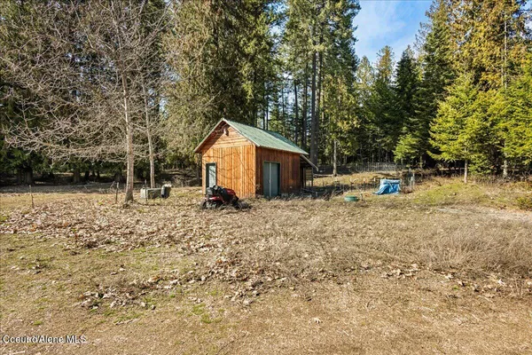 $2,100,000 | 8072 West Radmer Road, Rathdrum, ID 83858