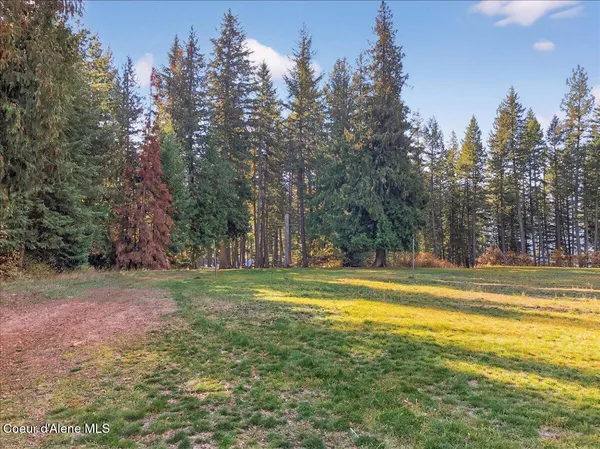 $2,100,000 | 8072 West Radmer Road, Rathdrum, ID 83858
