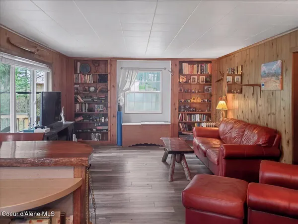 $2,100,000 | 8072 West Radmer Road, Rathdrum, ID 83858