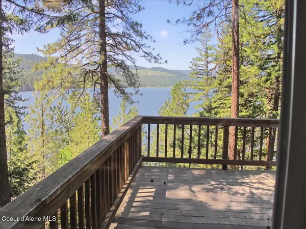 $2,100,000 | 8072 West Radmer Road, Rathdrum, ID 83858