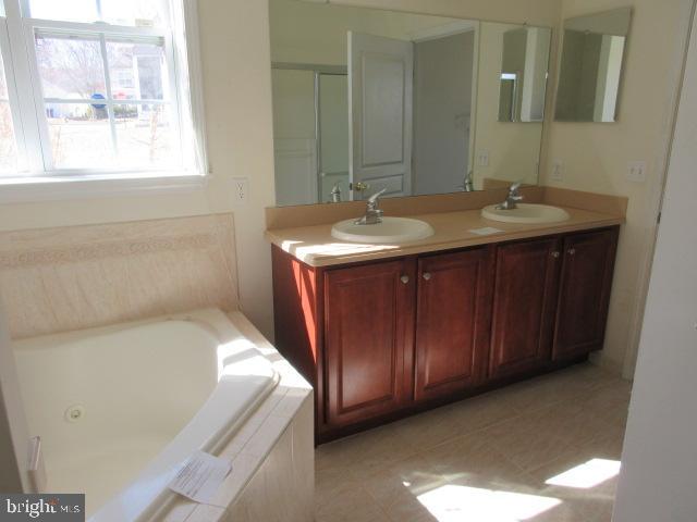 12 Daisy Lane Tuckerton, NJ 08087 - Photo 10 of 17