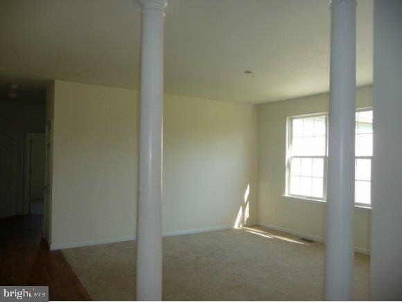 225 Stage Road Tuckerton, NJ 08087 - Photo 4 of 18 Gallery Image 4