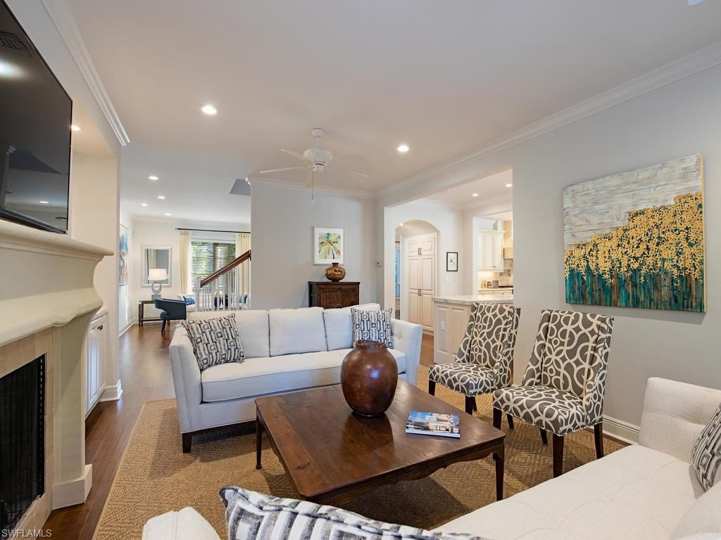 475 Putter Point Drive Naples, FL 34103 - Photo 6 of 23 Gallery Image 6