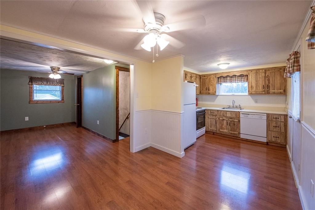 103 Frogtown Road New Alexandria, PA 15670 - Photo 3 of 23 Notice the open fl plan, kitchen and living room!