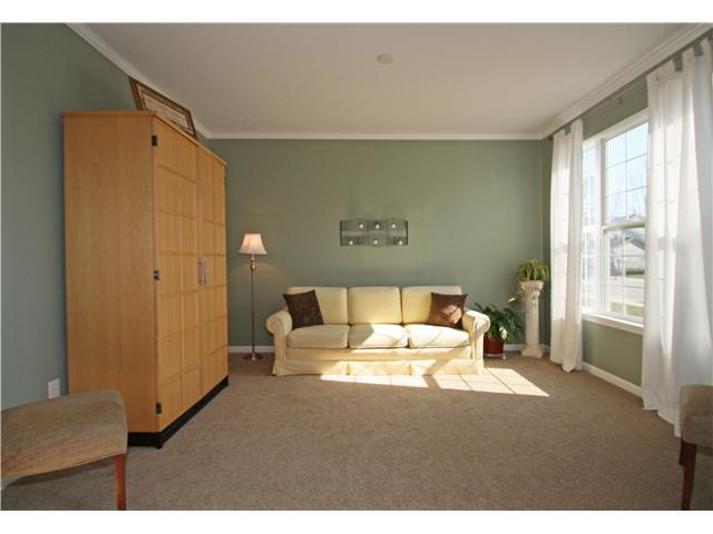 10342 Sugar Ridge Way Indianapolis, IN 46239 - Photo 6 of 15 Gallery Image 6