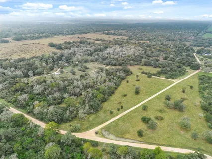 $900,000 | 0 Dewberry Lane, Louise, TX 77455