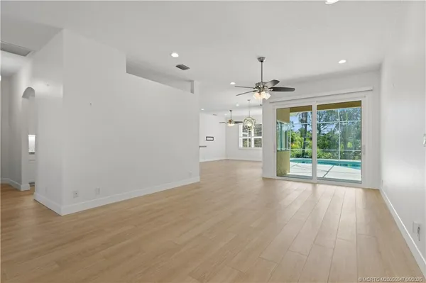 $709,500 | 371 Northwest Emilia Way, Jensen Beach, FL 34957