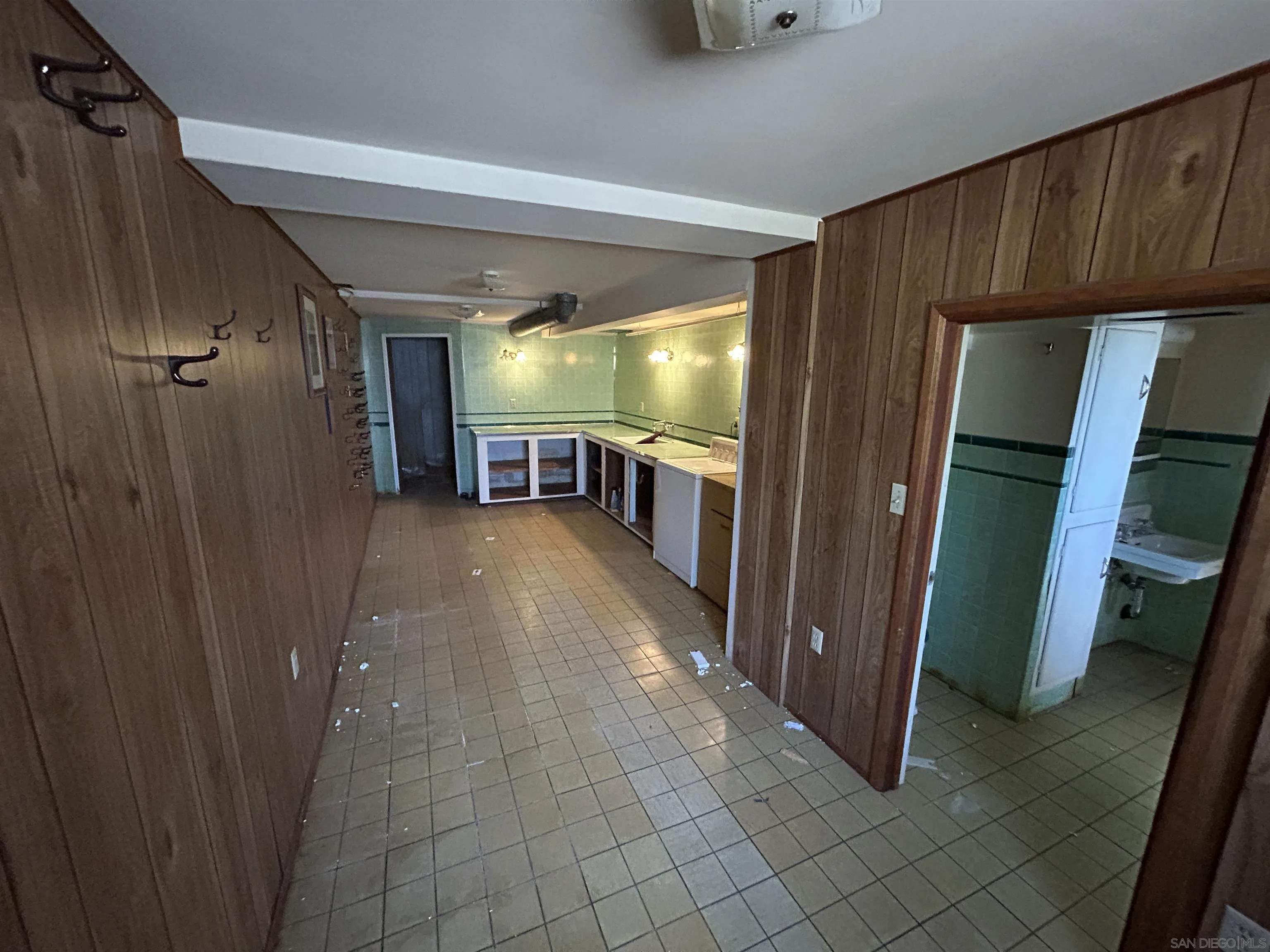1333 El Rey Avenue El Cajon, CA 92021 - Photo 20 of 28 Gallery Image 20