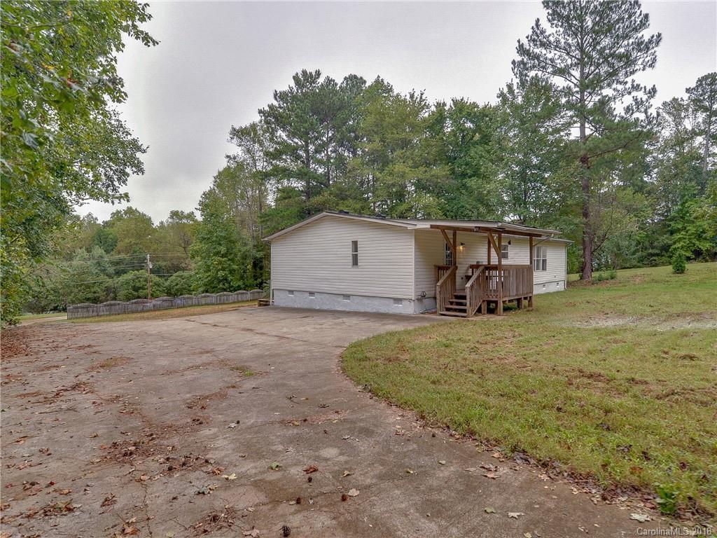 151 Loray Farm Road Dallas, NC 28034 - Photo 28 of 35