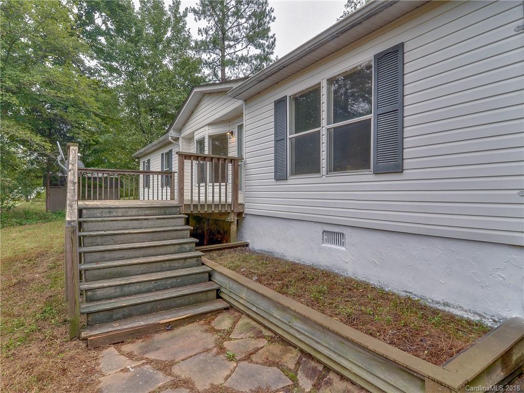 151 Loray Farm Road Dallas, NC 28034 - Photo 4 of 35