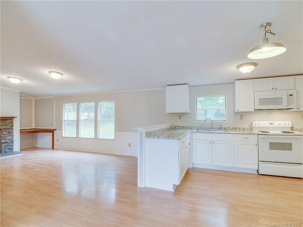 151 Loray Farm Road Dallas, NC 28034 - Photo 10 of 35