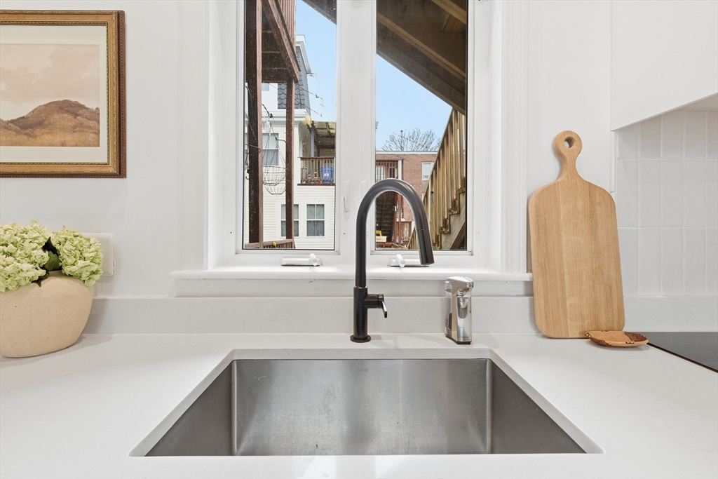 76 Perrin Street, Unit 1 Boston, MA 02119 - Photo 14 of 22