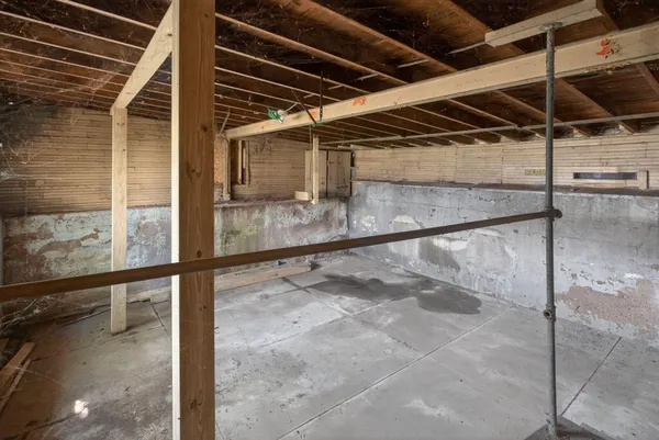 $229,000 | 302 Ellery Avenue, Jackson, MI 49201