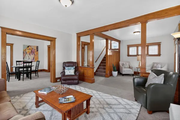 $229,000 | 302 Ellery Avenue, Jackson, MI 49201