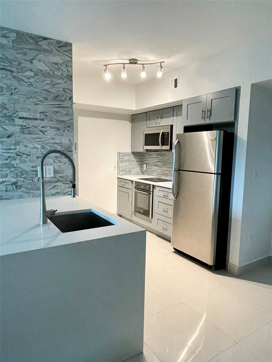 1723 Southwest 2nd Avenue, Unit 801 Miami, FL 33129 - Photo 2 of 13