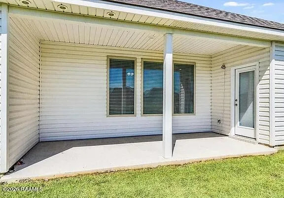 $2,100 | 115 Rue Chateau Royal, Youngsville, LA 70592