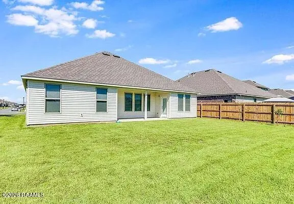 $2,100 | 115 Rue Chateau Royal, Youngsville, LA 70592