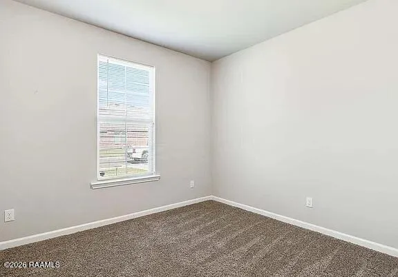 $2,100 | 115 Rue Chateau Royal, Youngsville, LA 70592