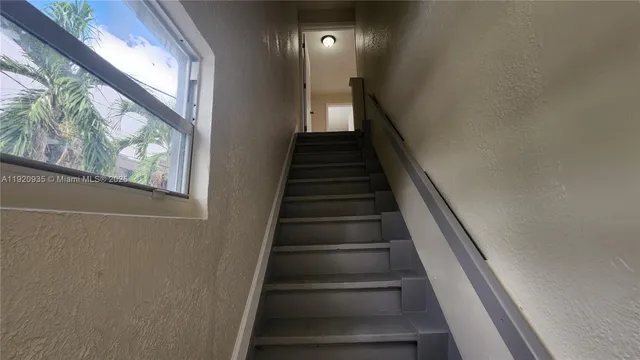 $3,200 | 829 Southwest 3rd Street, Miami, FL 33130