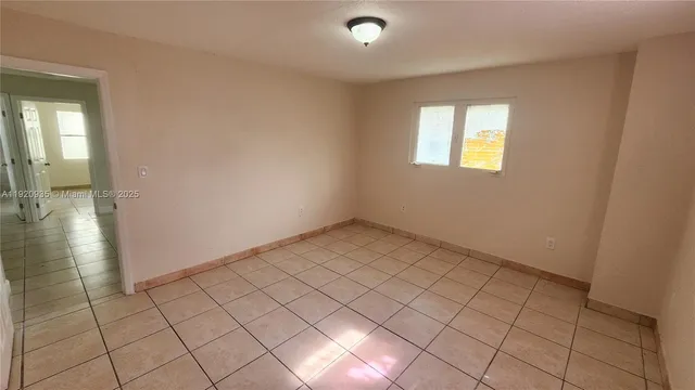 $3,200 | 829 Southwest 3rd Street, Miami, FL 33130