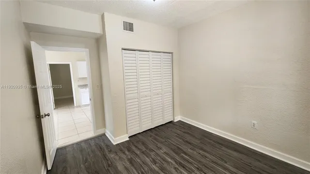 $3,200 | 829 Southwest 3rd Street, Miami, FL 33130