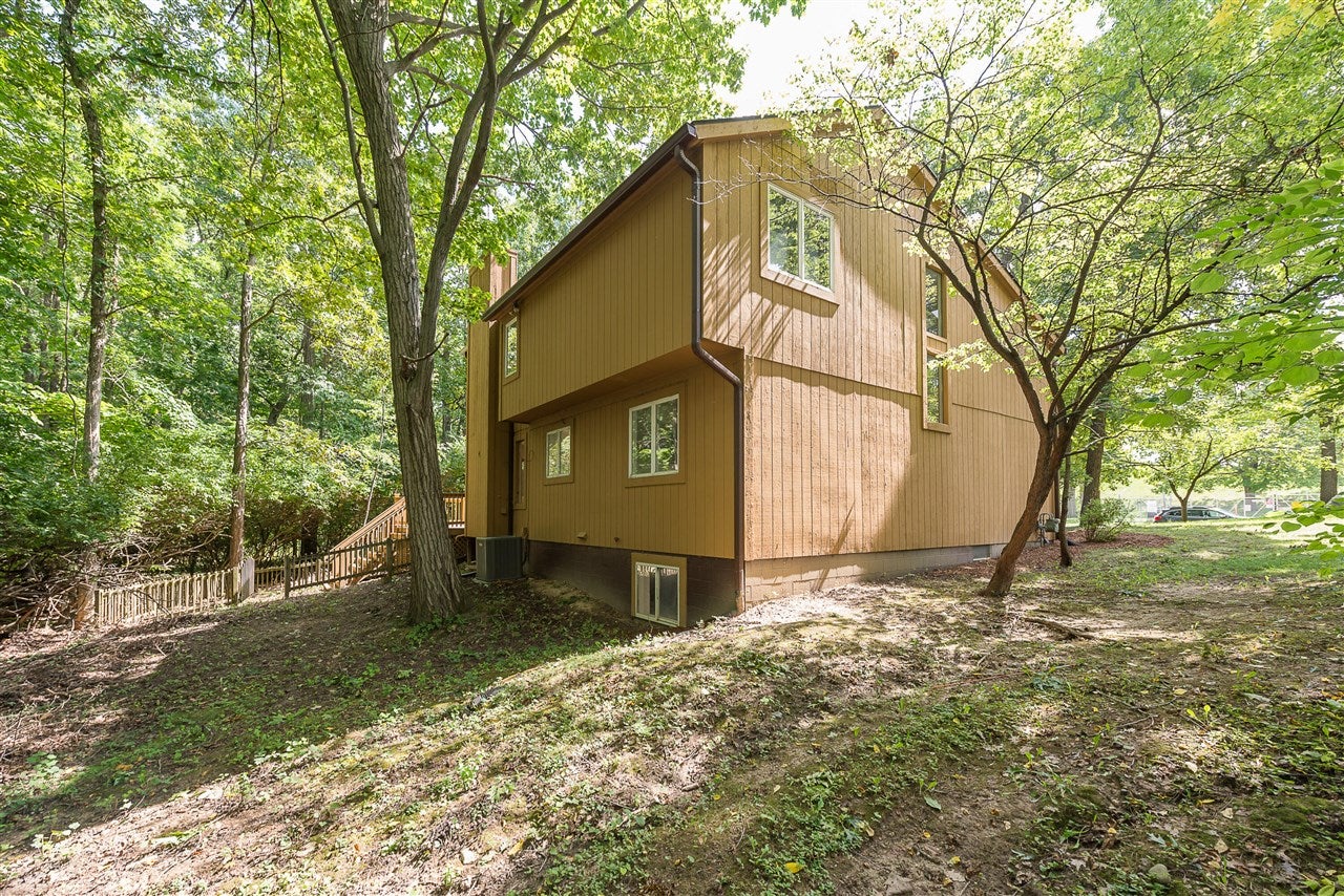 1044 Sunset Road Ann Arbor, MI 48103 - Photo 37 of 41 Gallery Image 37