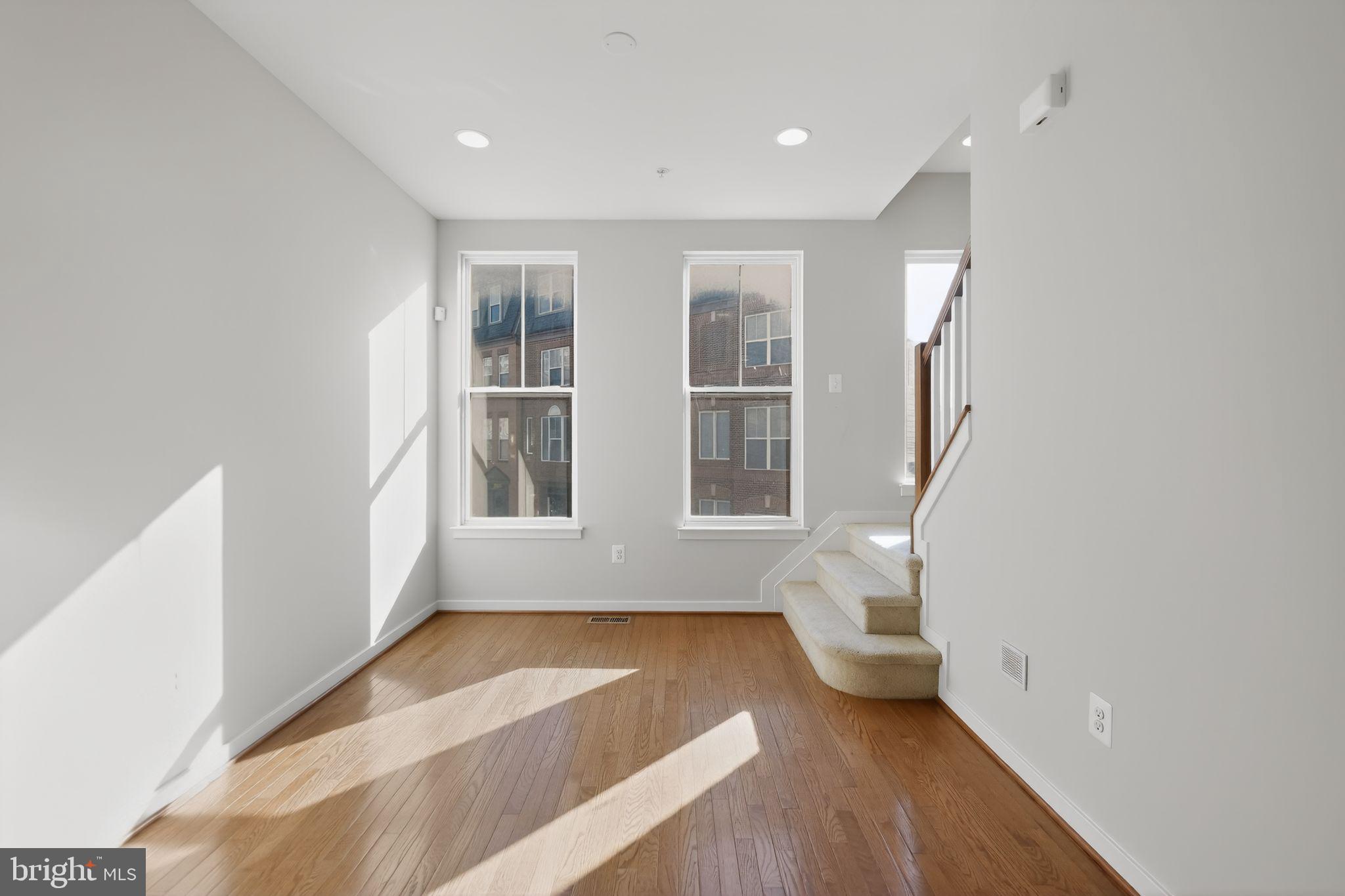 1415 Trafalgar Lane Frederick, MD 21701 - Photo 11 of 30 First floor