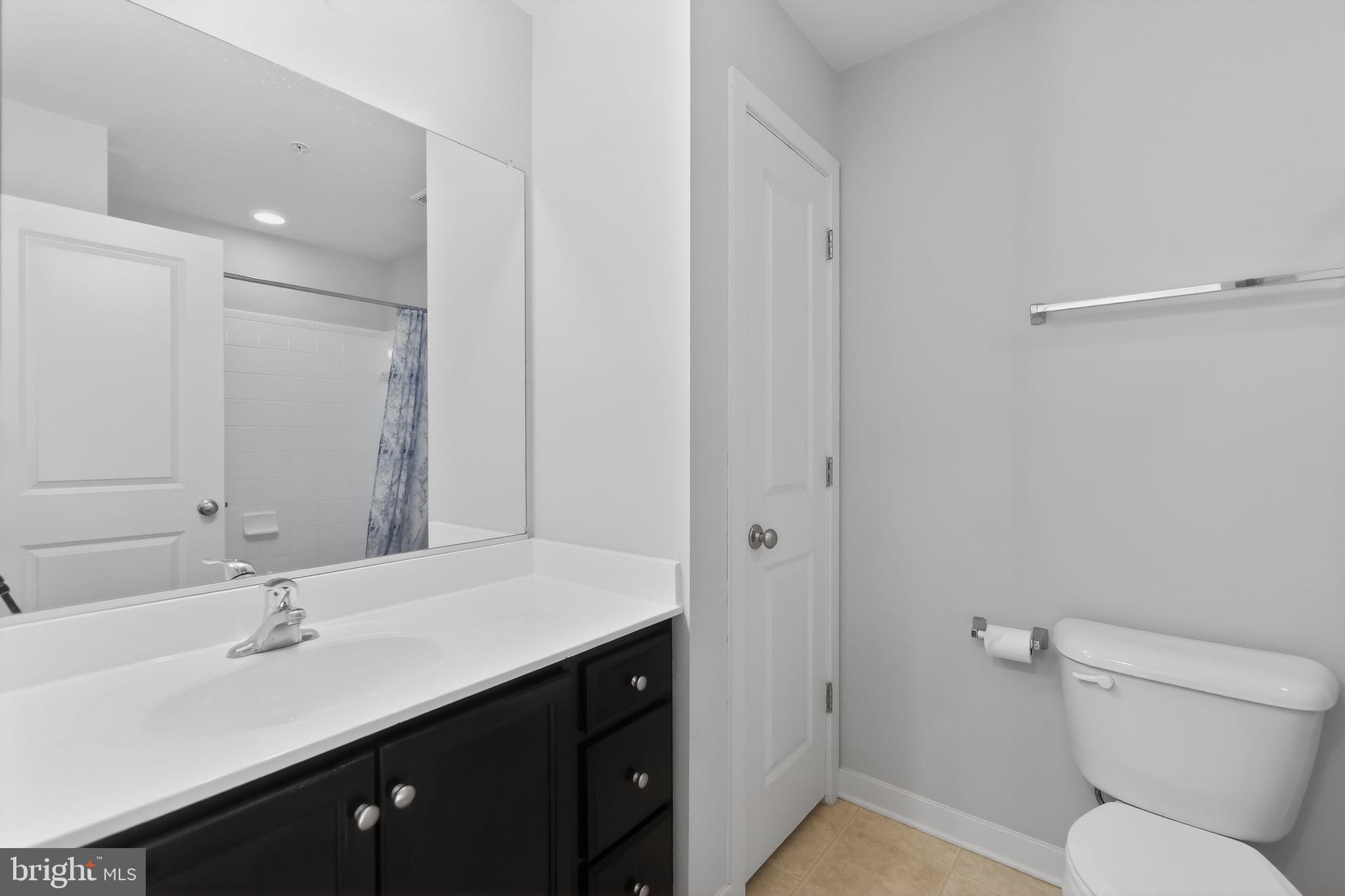 1415 Trafalgar Lane Frederick, MD 21701 - Photo 25 of 30 Full Bathroom