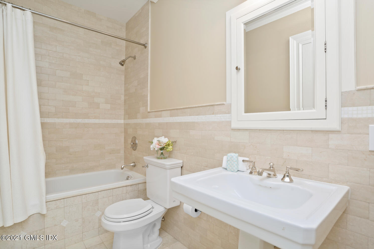 222 Riverside Avenue Riverside, CT 06878 - Photo 40 of 61 a bathroom with a sink toilet and shower