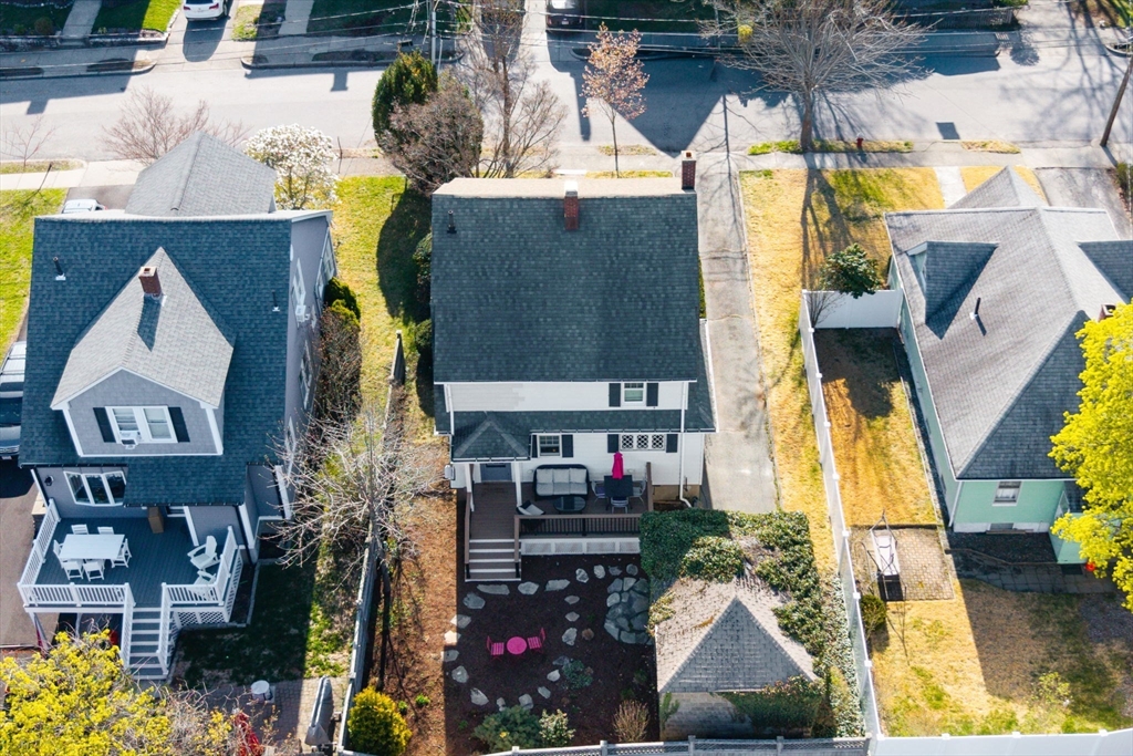 29 Thaxter Road Newton, MA 02460 - Photo 35 of 40 Gallery Image 35
