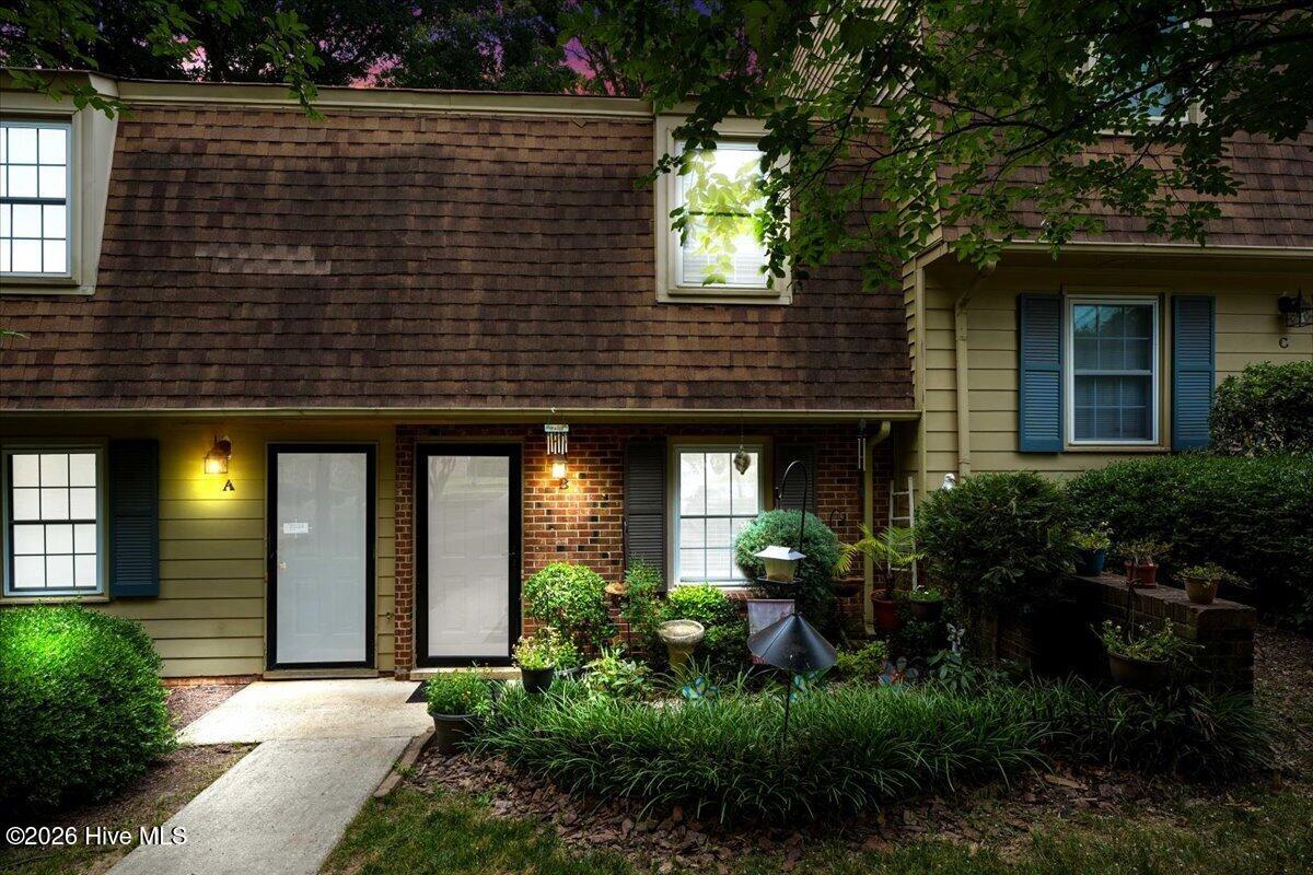 4700 Blue Bird Court, Unit B Raleigh, NC 27606 - Photo 4 of 45