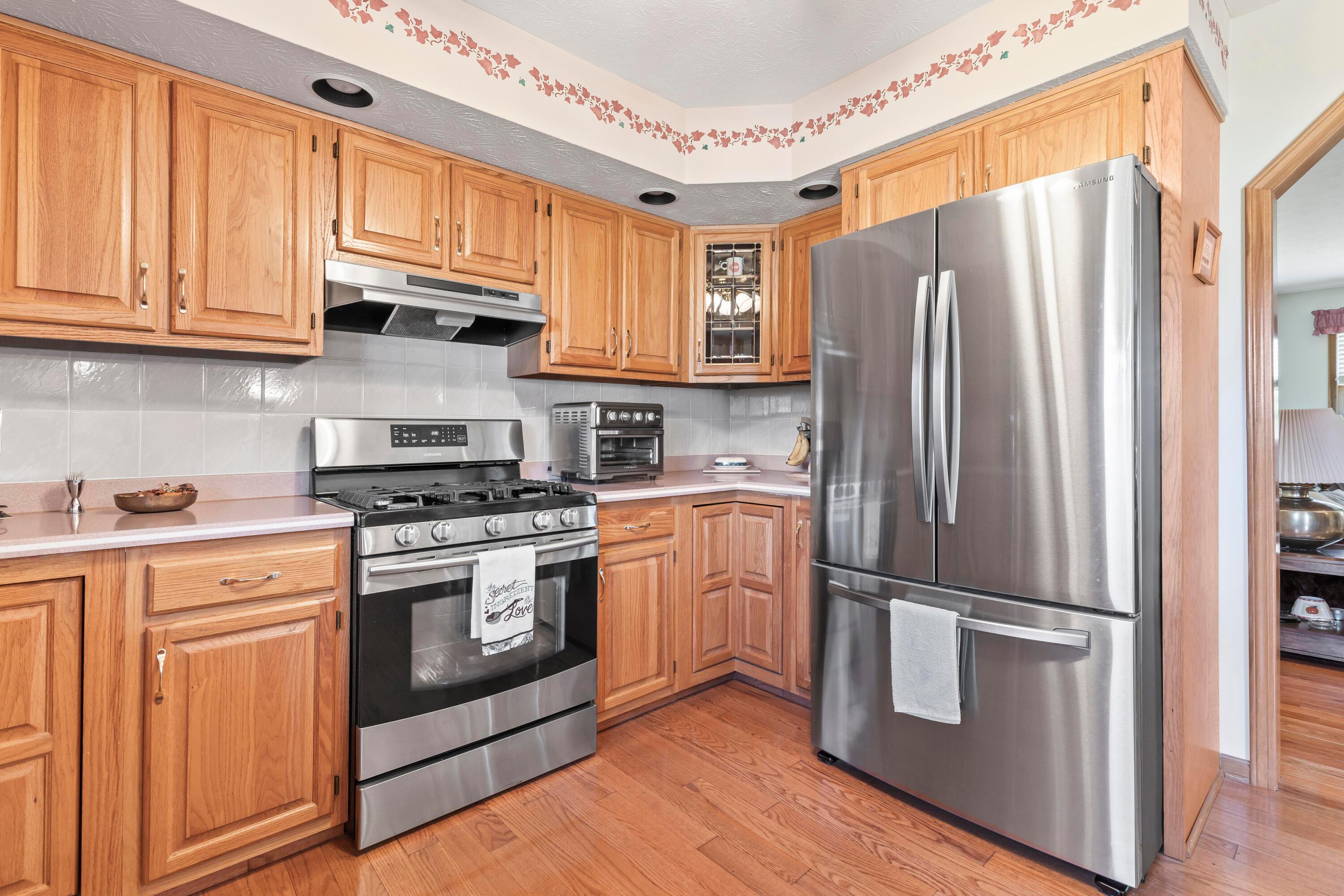 4947 Summit Road Southwest Pataskala, OH 43062 - Photo 9 of 38 KITCHEN