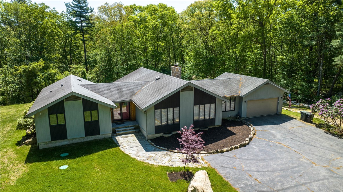 42 Old North Road Coventry, RI 02816 - Photo 1 of 39