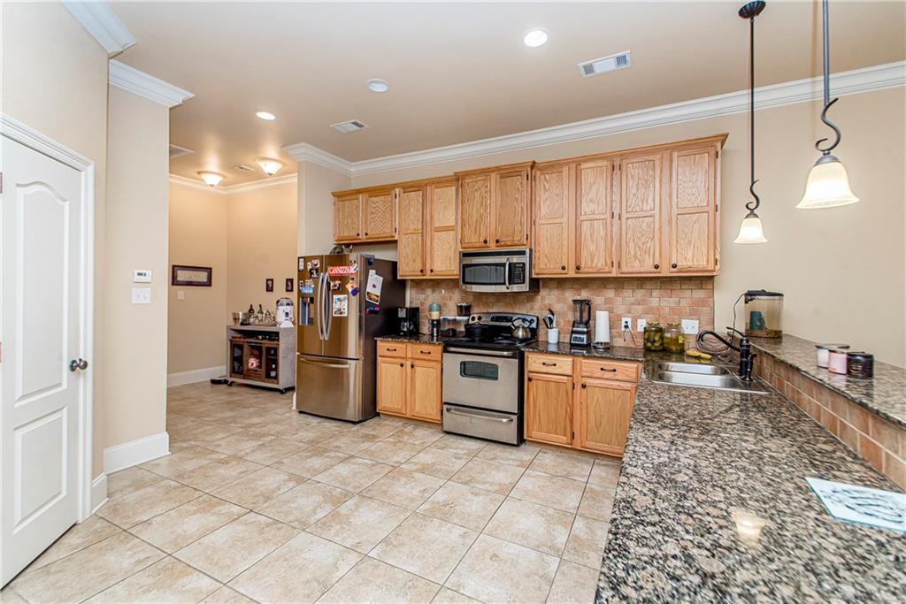 23775 Monarch Point Springfield, LA 70462 - Photo 5 of 22